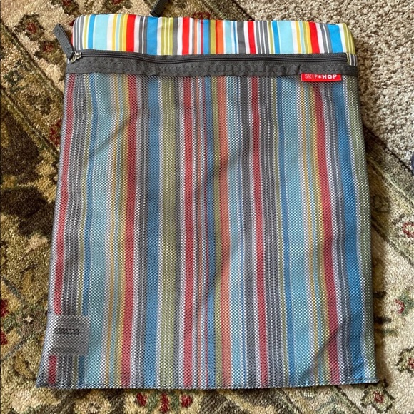 Skip Hop Set - Picture 2 of 9